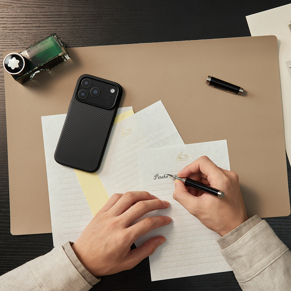 Pitaka Military-Grade Classic Serisi iPhone 17 Pro Max M-safe Şarj Özellikli 1500D Aramid Fiber Black-Grey Twill Kılıf Pitaka Military-Grade Classic Serisi iPhone 17 Pro Max M-safe Şarj Özellikli 1500D Aramid Fiber Black-Grey Twill Kılıf